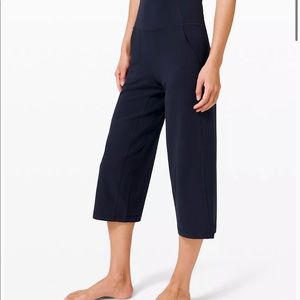 Lululemon align wide left crop
